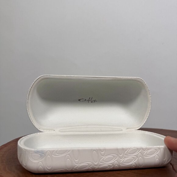 Y2K Oakley Necessity Sunglasses with case - Picture 10 of 11